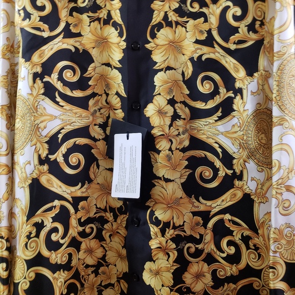 Versace Shirt - Picture 4 of 8